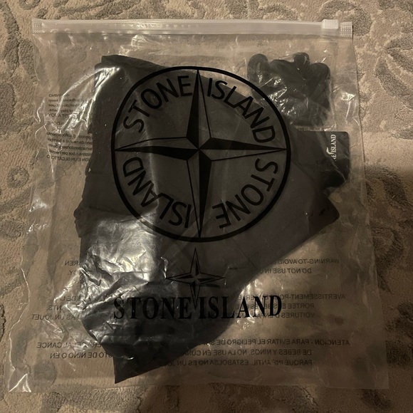 Stone Island Bucket Hat Black - Picture 5 of 6